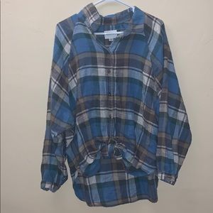 Women’s button up long sleeve
